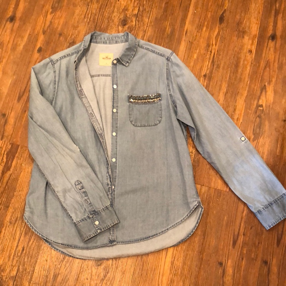 Hollister Chambray Button-Up w/ Jeweled Pocket